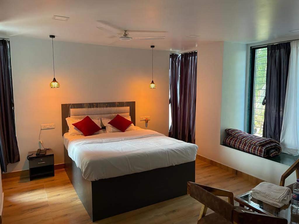 Bliss Rooms Alībāg Ngoại thất bức ảnh