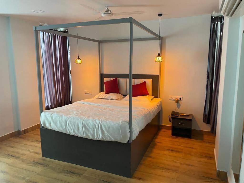 Bliss Rooms Alībāg Ngoại thất bức ảnh